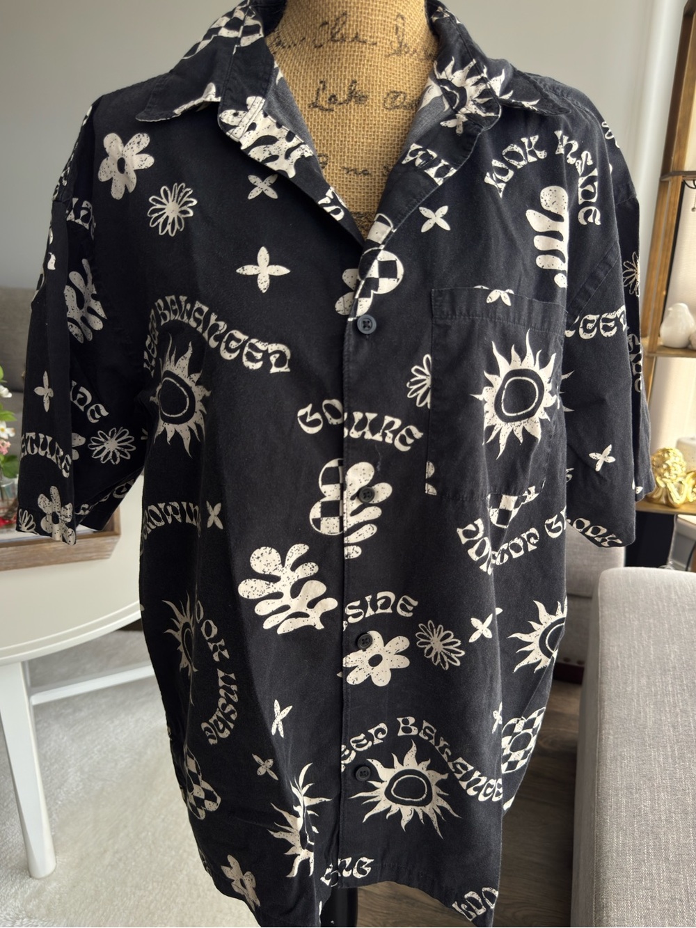 H&M  Ladies Black Short-Sleeve Button-Down Shirt with White Graphic Print